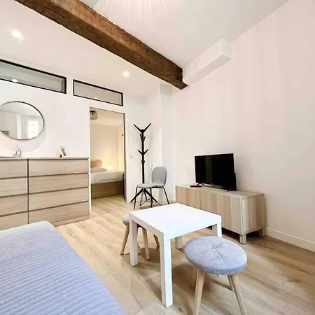 Apartament Le Close: 4 Prs Standing - Vieille *